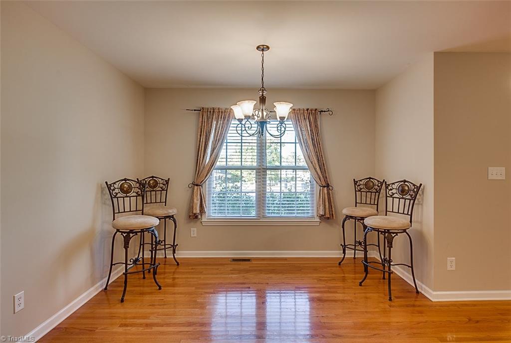 6 Lava Ln, Thomasville, NC 27360 photo 9