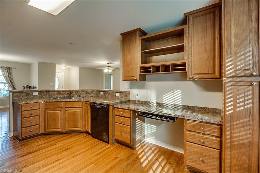 6 Lava Ln, Thomasville, NC 27360 photo 14