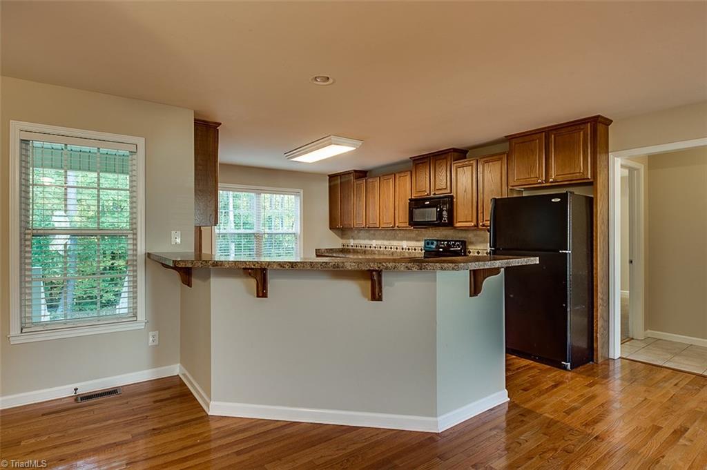 6 Lava Ln, Thomasville, NC 27360 photo 11