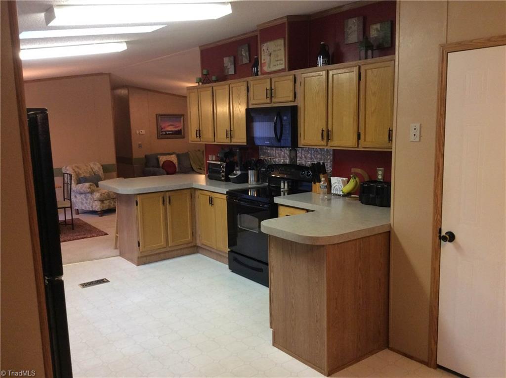 501 Sharp Rd, Madison, NC 27025 photo 18