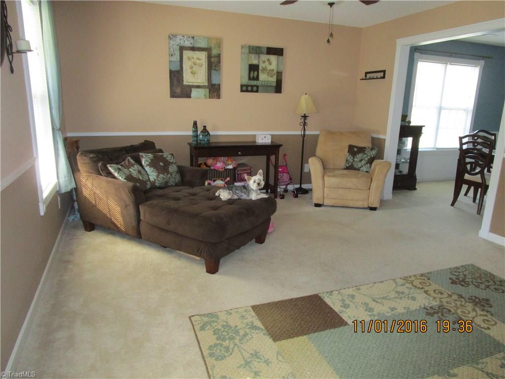 1219 Hampton Park Dr, High Point, NC 27265 photo 3