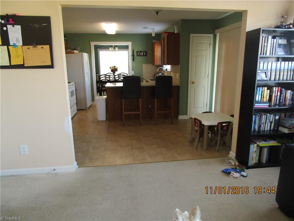 1219 Hampton Park Dr, High Point, NC 27265 photo 12