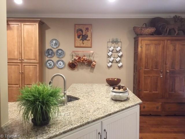 2371 Addison Blvd, High Point, NC 27262 photo 12