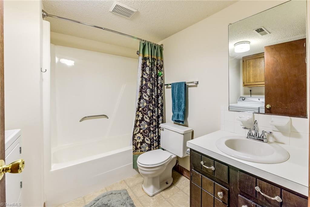 3596 Tanglebrook Trl, Clemmons, NC 27012 photo 18