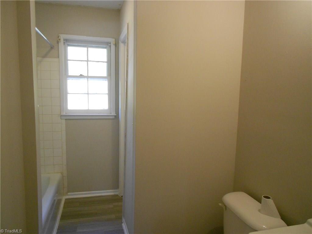 1719 Gavin Dr, High Point, NC 27260 photo 12