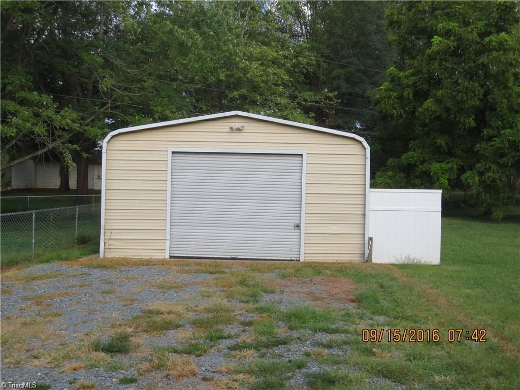 305 Northfield Dr, King, NC 27021 photo 15