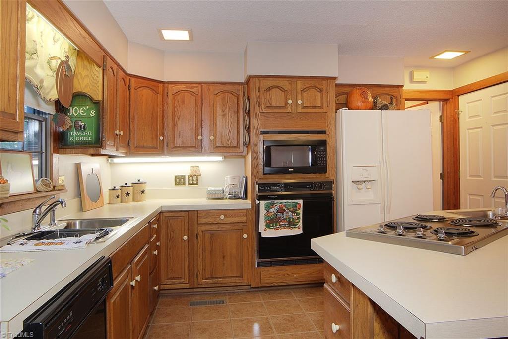 4363 Old Park Rd, Trinity, NC 27370 photo 12
