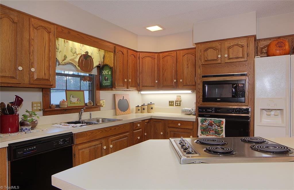 4363 Old Park Rd, Trinity, NC 27370 photo 11