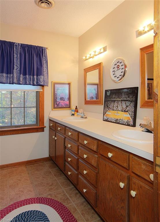 4363 Old Park Rd, Trinity, NC 27370 photo 19