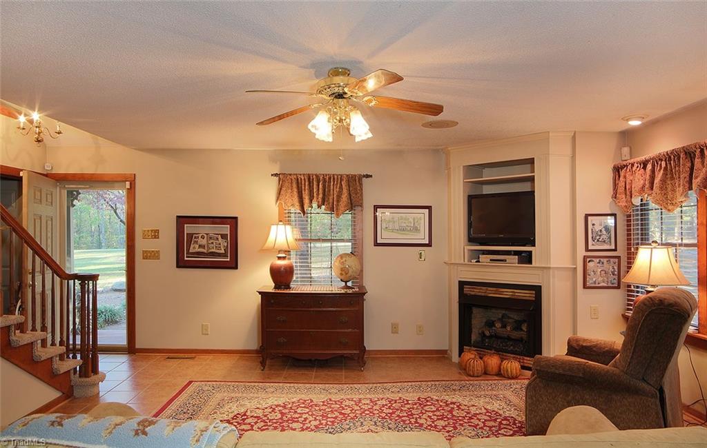 4363 Old Park Rd, Trinity, NC 27370 photo 5