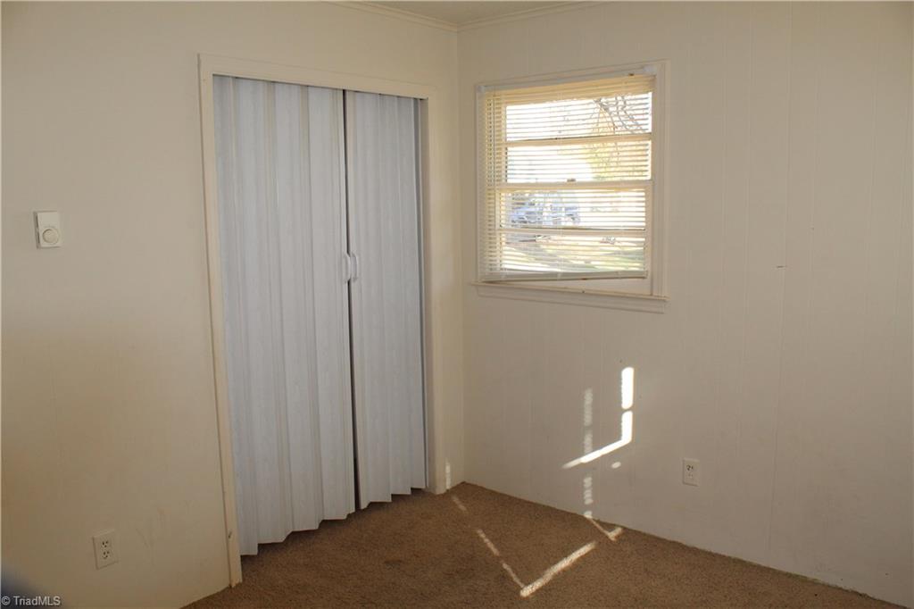 302 Sinclair Ave, High Point, NC 27260 photo 16