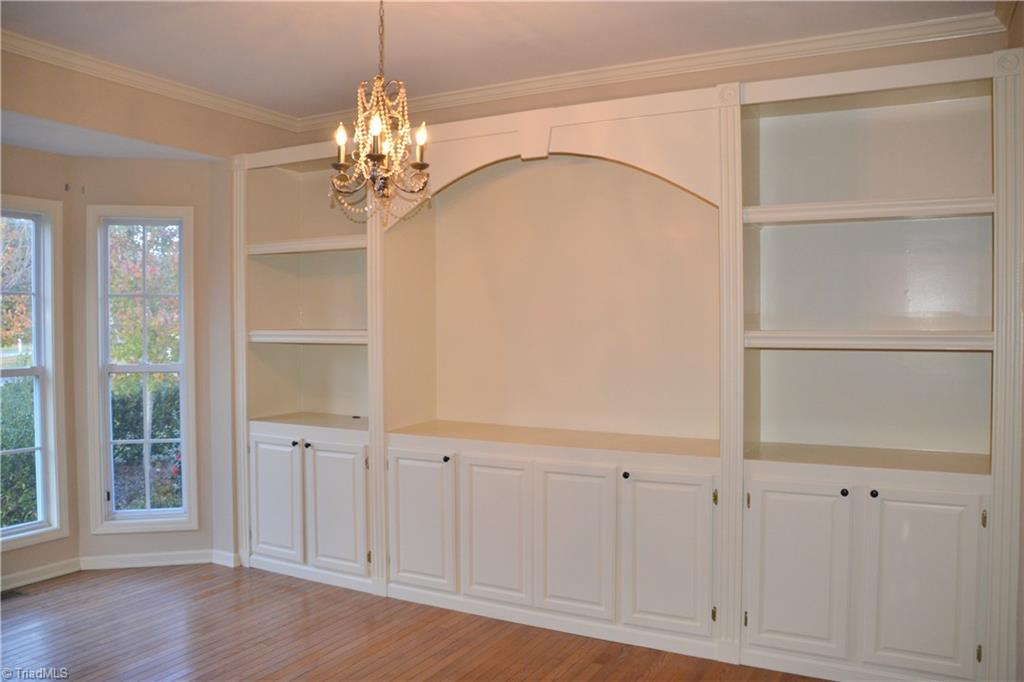 3975 Netherstone Ln, High Point, NC 27265 photo 3