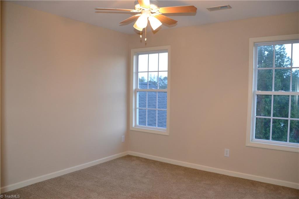 3975 Netherstone Ln, High Point, NC 27265 photo 22