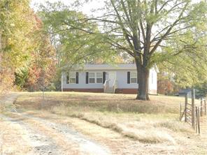 7297 Hampton Rd, Clemmons, NC 27012 photo 1