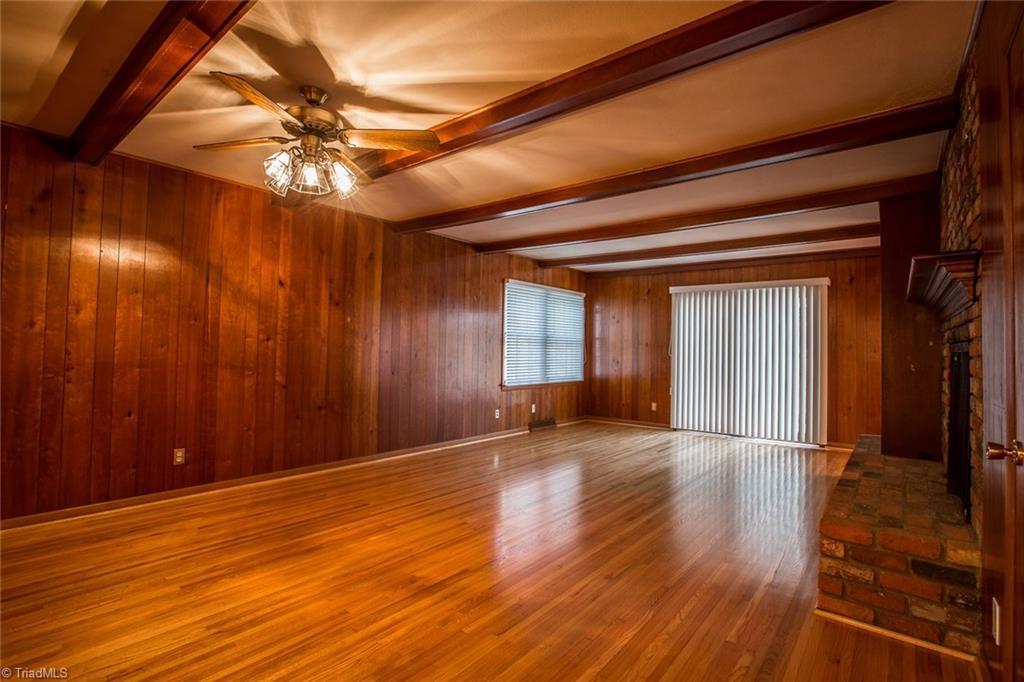 914 Wimbledon Pl, High Point, NC 27262 photo 9
