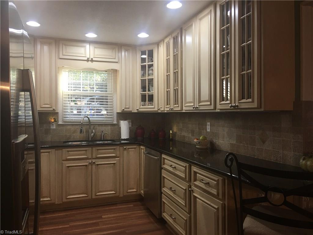 136 Apollo Cir, Archdale, NC 27263 photo 3