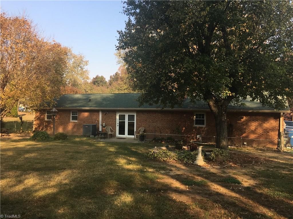 136 Apollo Cir, Archdale, NC 27263 photo 16