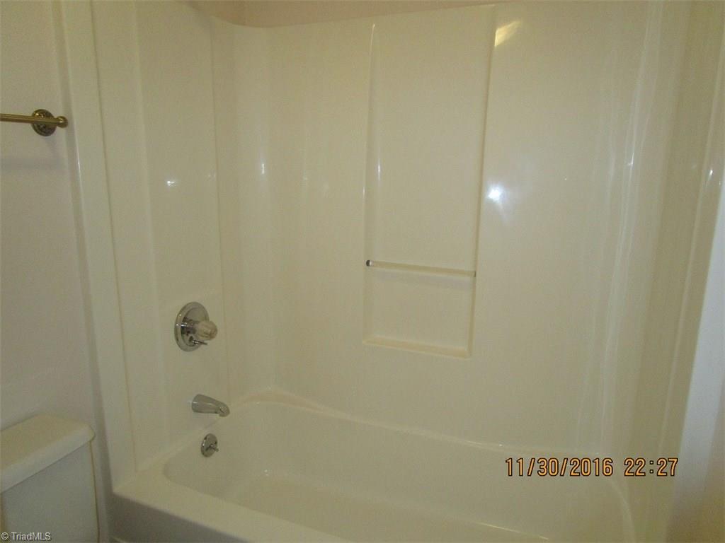 1704 Ternberry Rd, High Point, NC 27262 photo 14