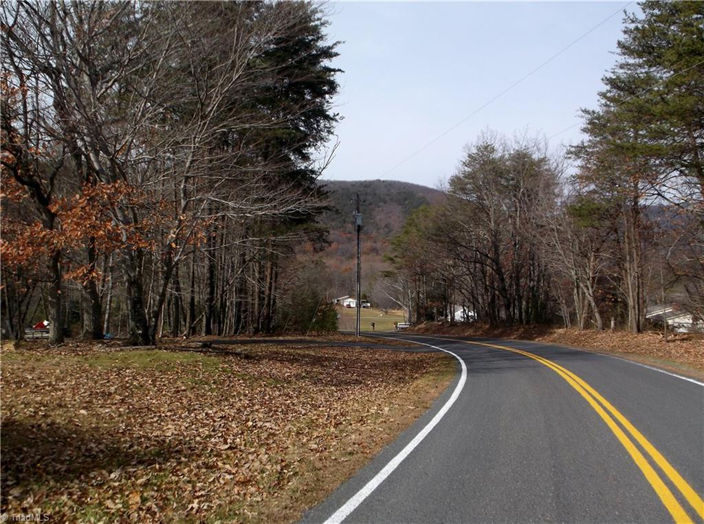 1475 Marshall Smith Rd, King, NC 27021 photo 4