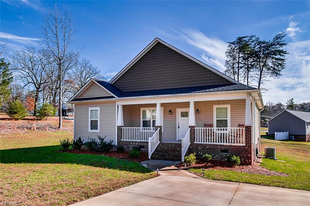 4438 Fox St, Randleman, NC 27317 photo 1