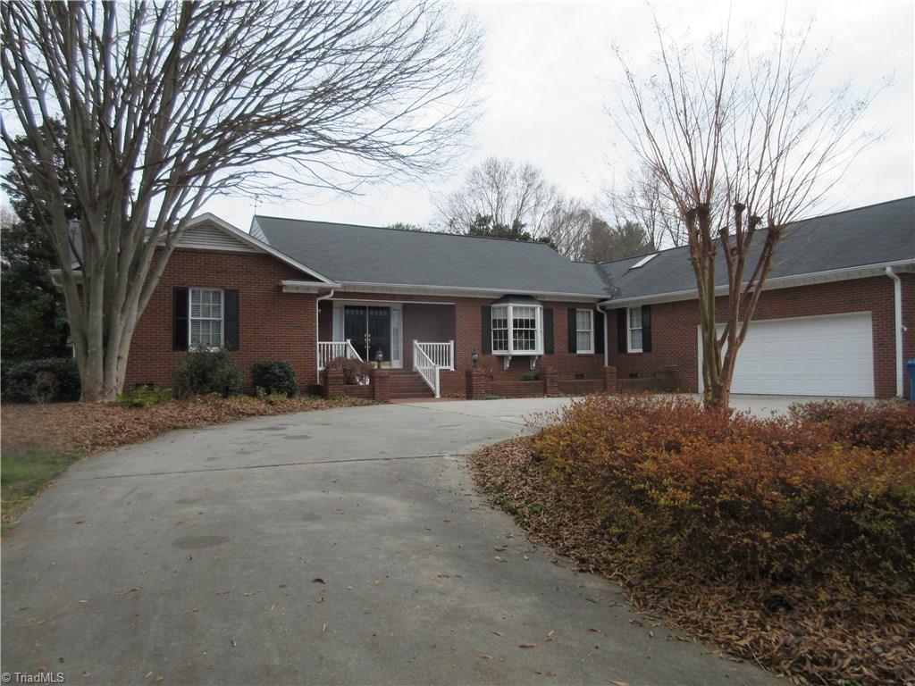 117 Juniper Cir, Advance, NC 27006 photo 1