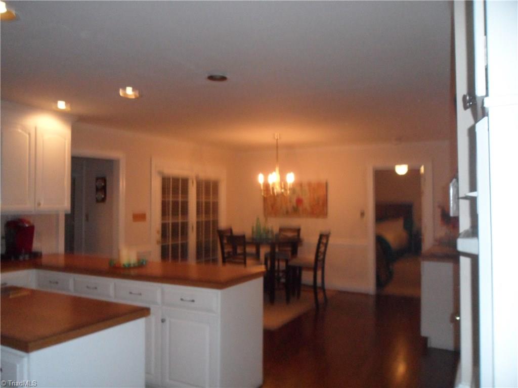 117 Juniper Cir, Advance, NC 27006 photo 8