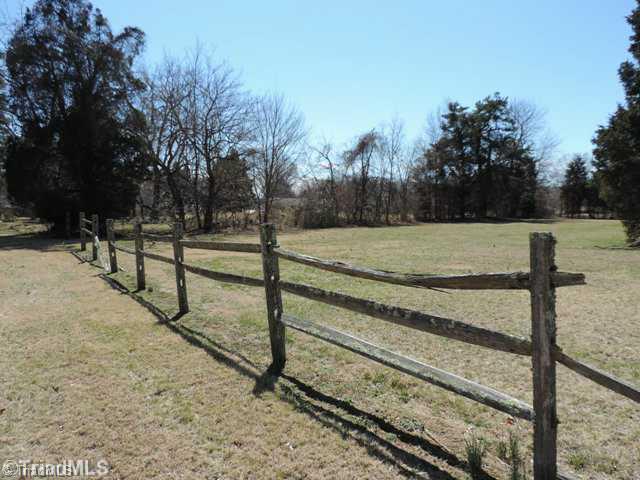 3915 Johnson St, High Point, NC 27265 photo 16