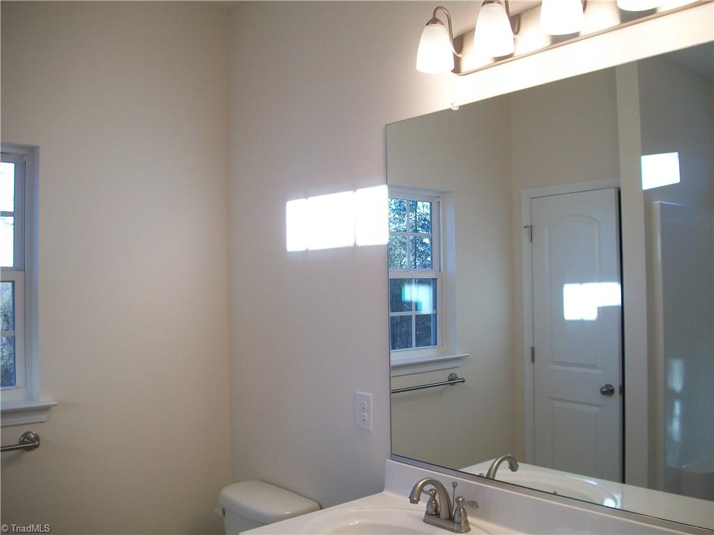 778 Forester Ct, High Point, NC 27265 photo 8