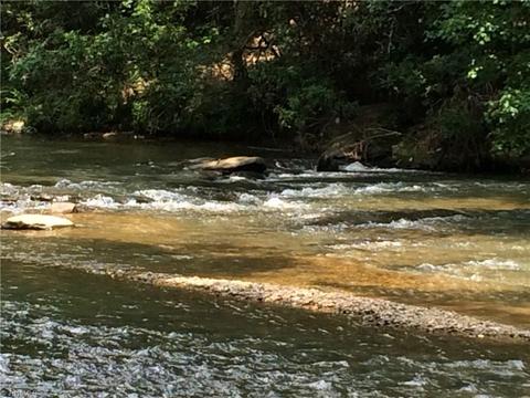 346 E Collins Ln, Dobson, NC 27017 photo 9