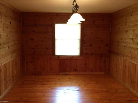 346 E Collins Ln, Dobson, NC 27017 photo 22