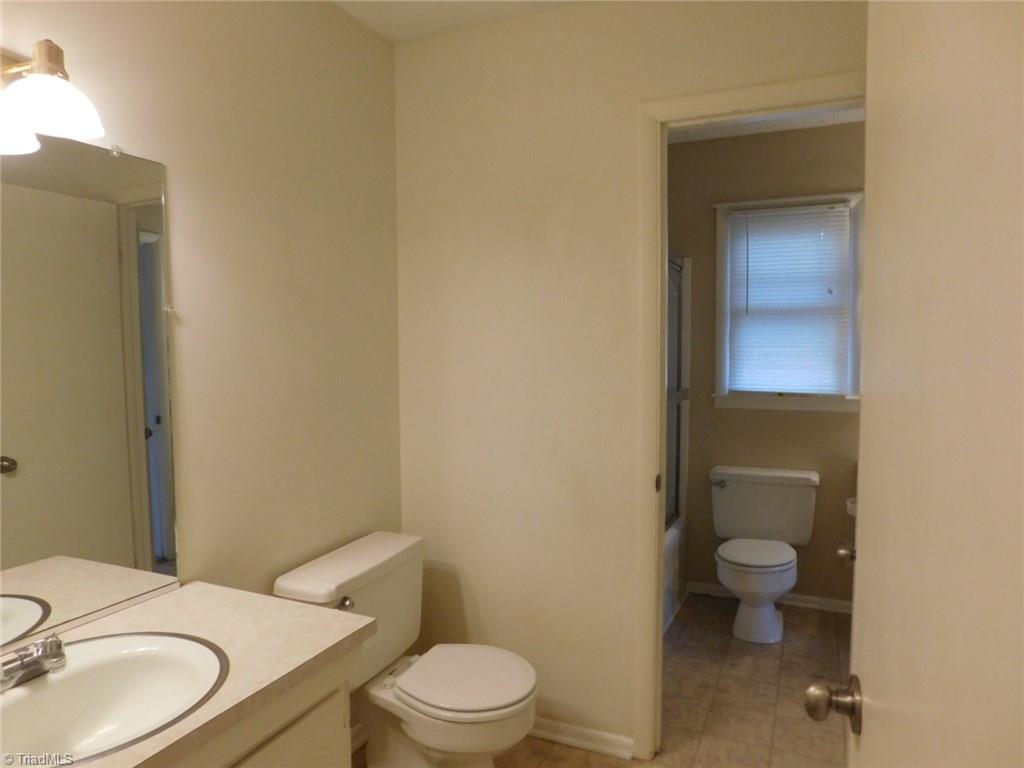 309 Logan Ct, King, NC 27021 photo 12