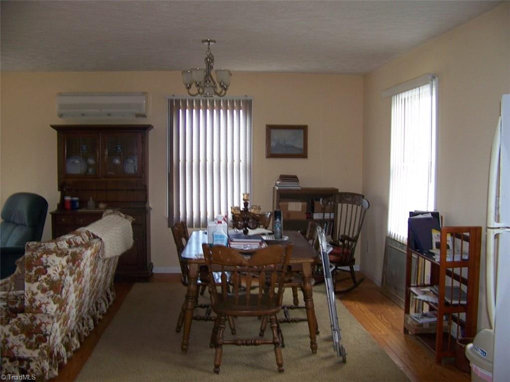 653 Flippin Rd, Lowgap, NC 27024 photo 4