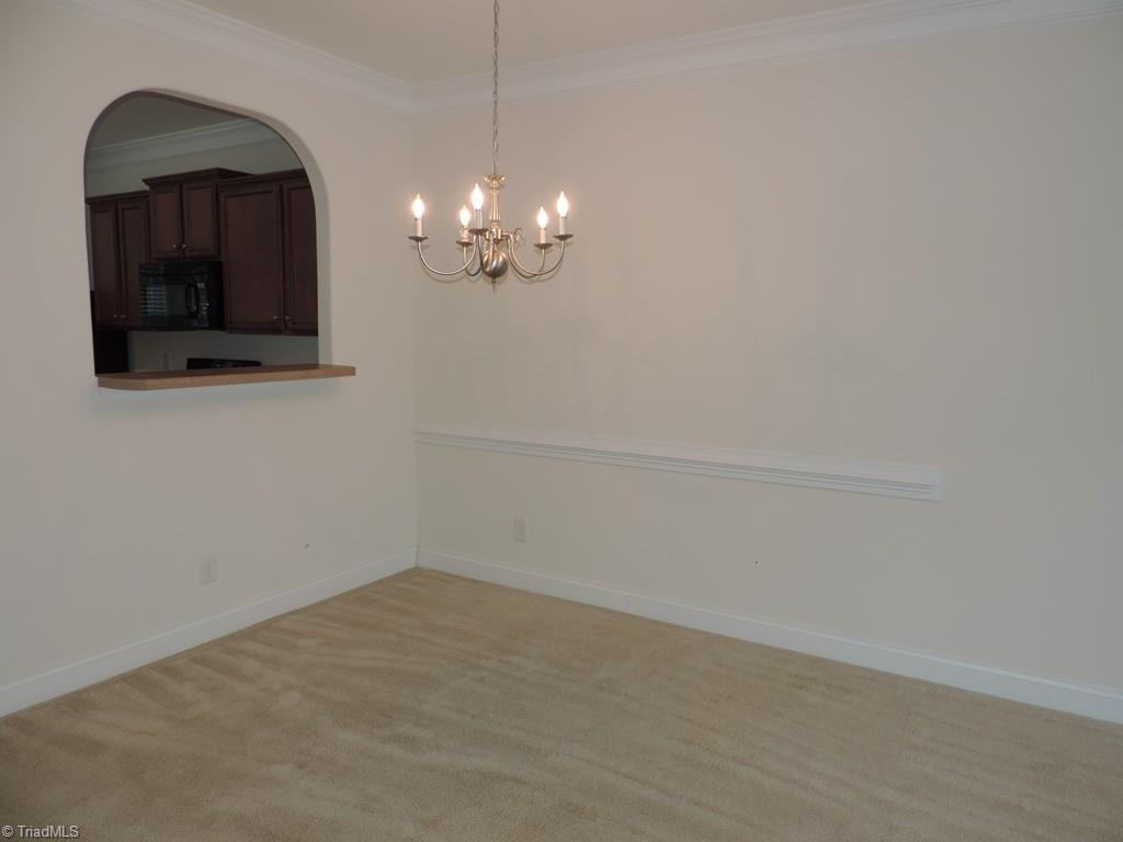 3760 Shadow Ridge Dr, High Point, NC 27265 photo 5