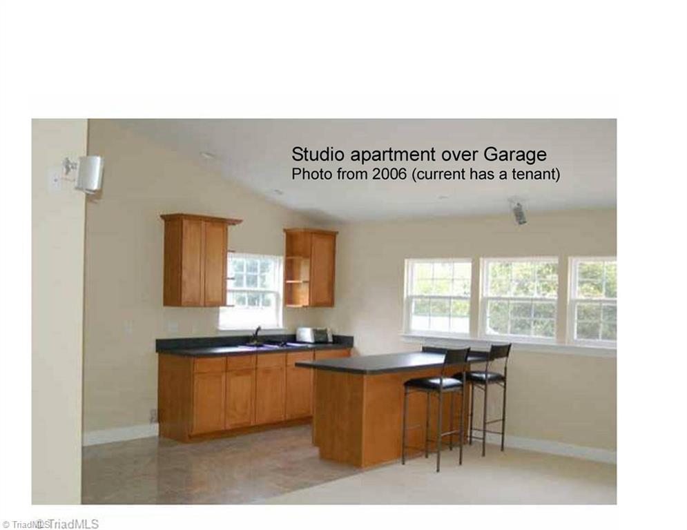 1308 Ashley Ave, High Point, NC 27262 photo 3