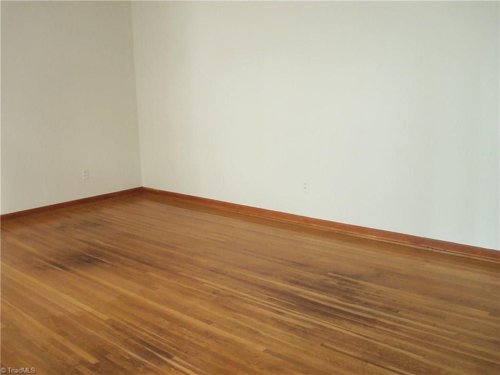 1232 Guyer St, High Point, NC 27262 photo 3