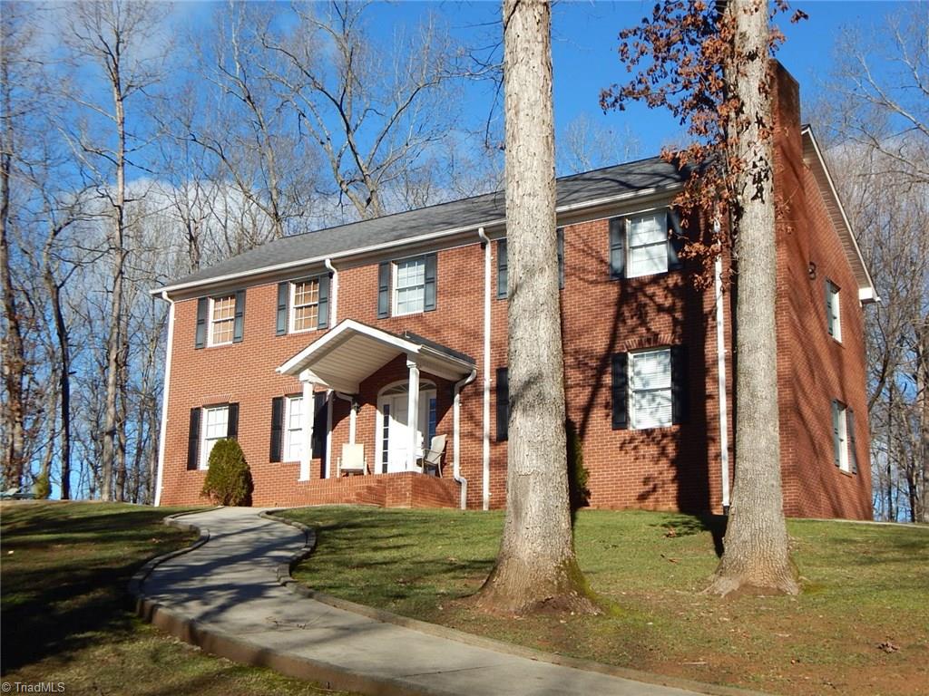 226 Windsor Park Dr, Dobson, NC 27017 photo 1