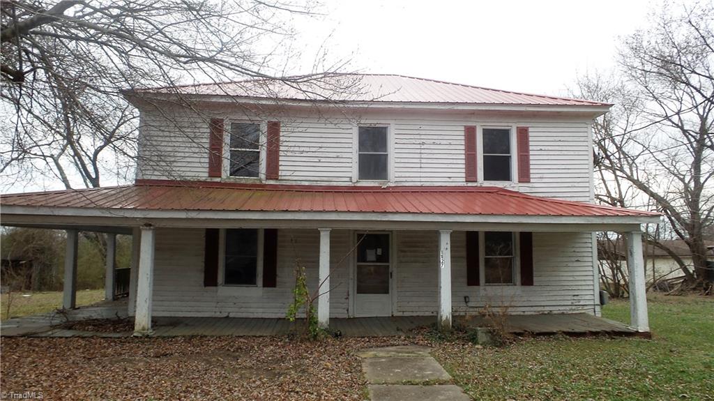 1127 Mill St, Pinnacle, NC 27043 photo 1