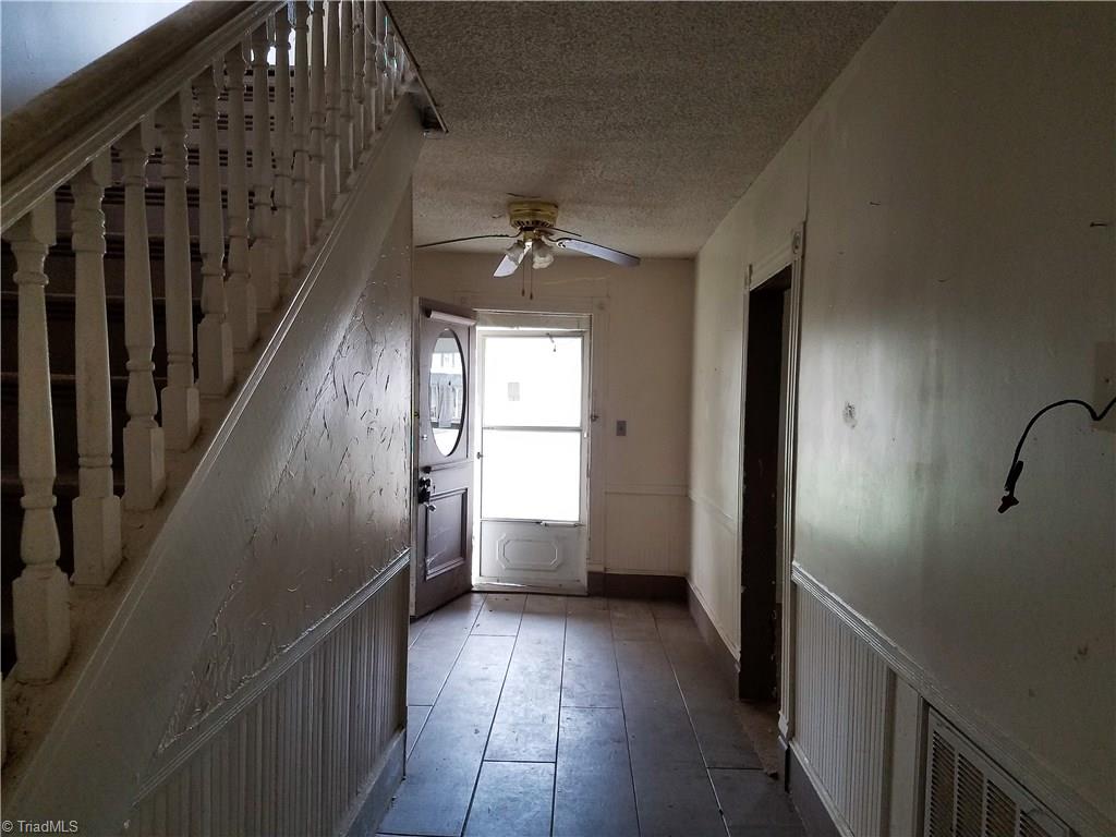1127 Mill St, Pinnacle, NC 27043 photo 18