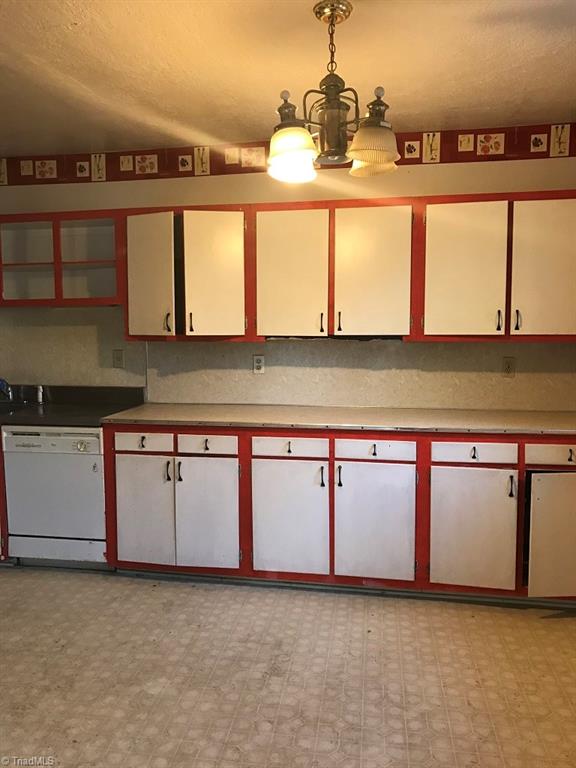 1006 Albert Ave, High Point, NC 27262 photo 4