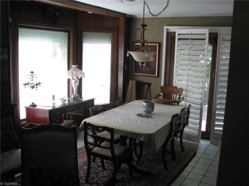 4243 Village Dr, Trinity, NC 27370 photo 3