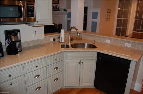 328 Melton Rd, Elkin, NC 28621 photo 8