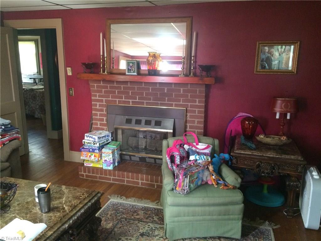 206 Whitaker Rd, Pinnacle, NC 27043 photo 13