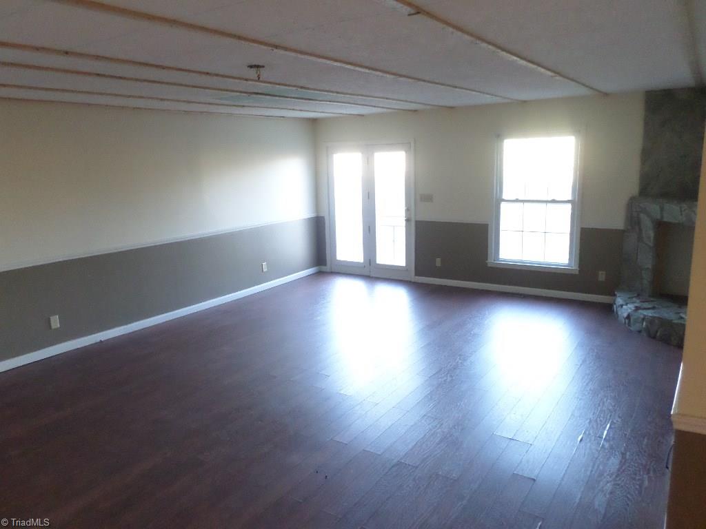 1621 Old Lowgap Rd, Lowgap, NC 27024 photo 4