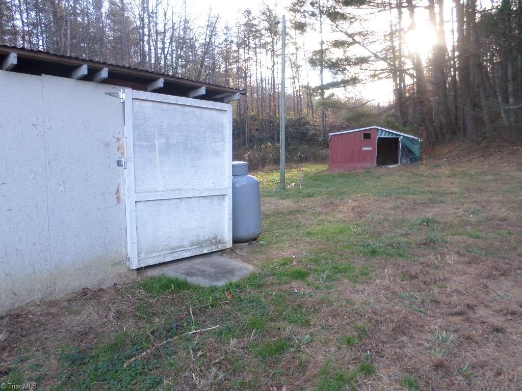 1621 Old Lowgap Rd, Lowgap, NC 27024 photo 18