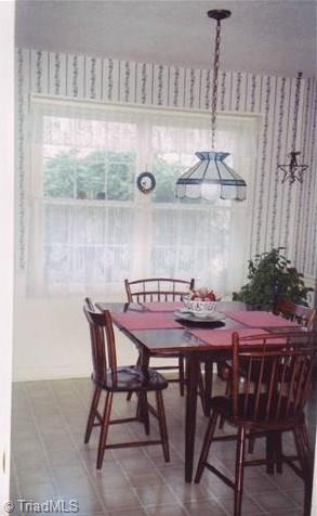 411 Traceway Rd, High Point, NC 27265 photo 8