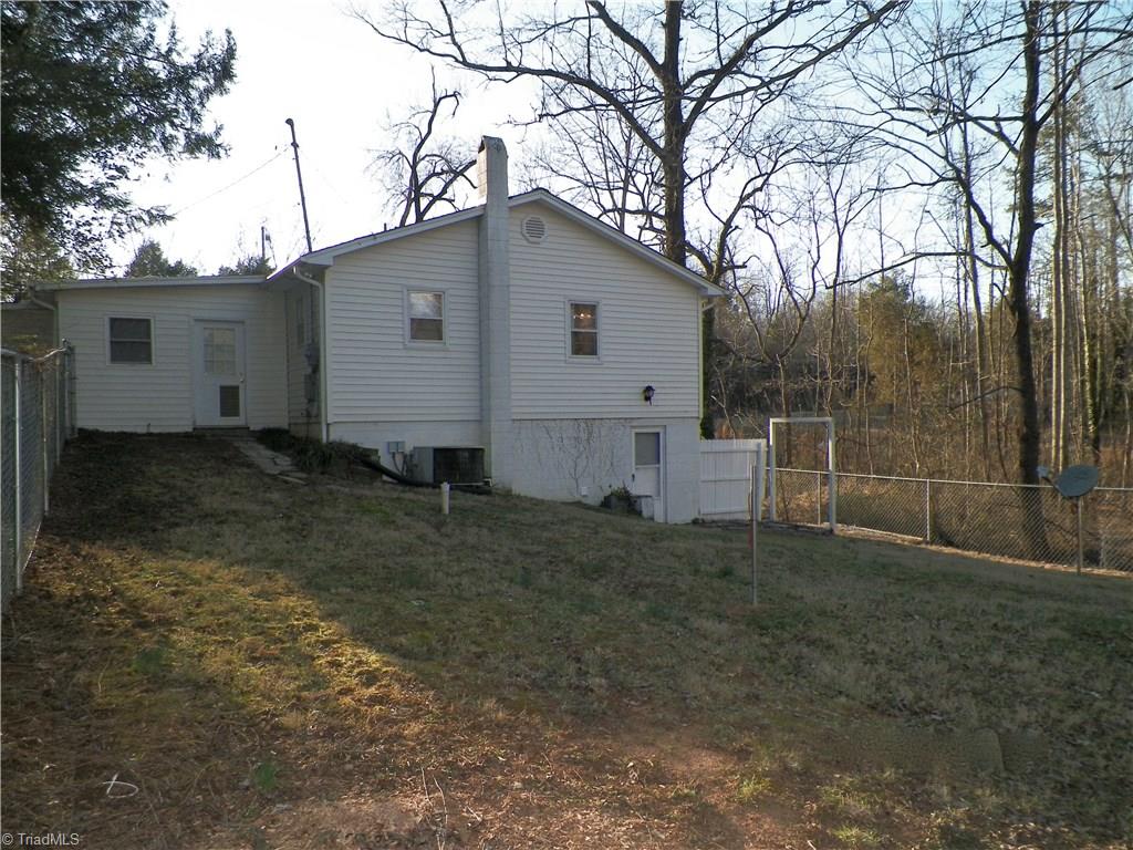 6136 Meadowbrook Dr, Trinity, NC 27370 photo 17