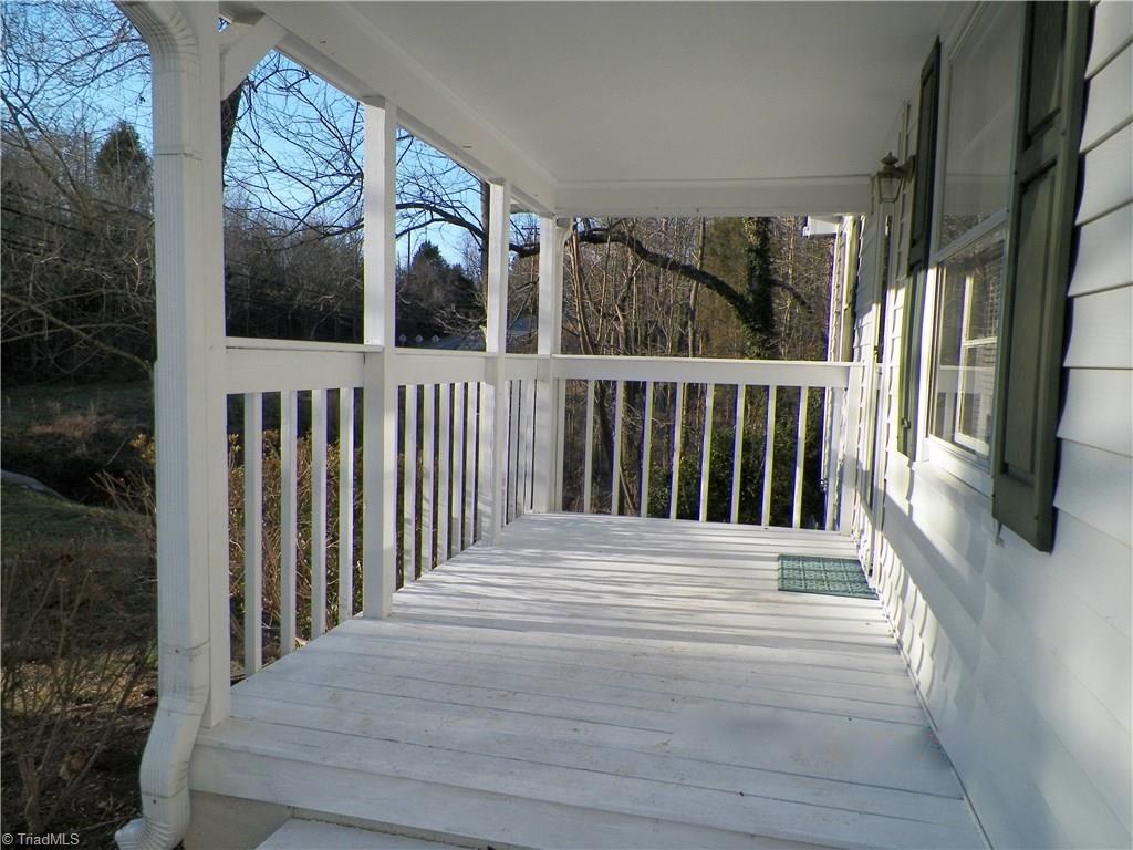 6136 Meadowbrook Dr, Trinity, NC 27370 photo 4