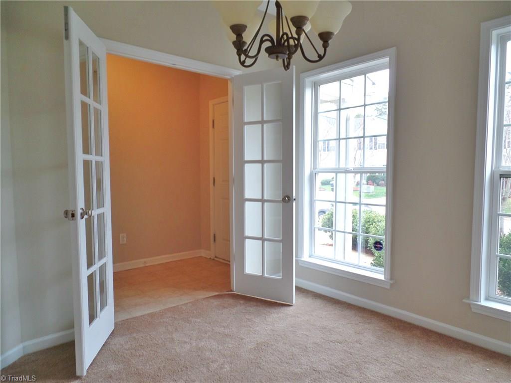 3820 Tonsley Pl, High Point, NC 27265 photo 2