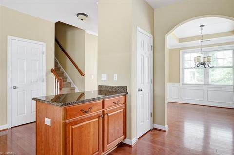 4528 Treebark Ln, High Point, NC 27265 photo 5