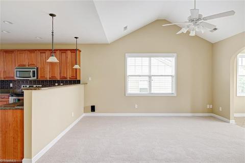 4528 Treebark Ln, High Point, NC 27265 photo 10